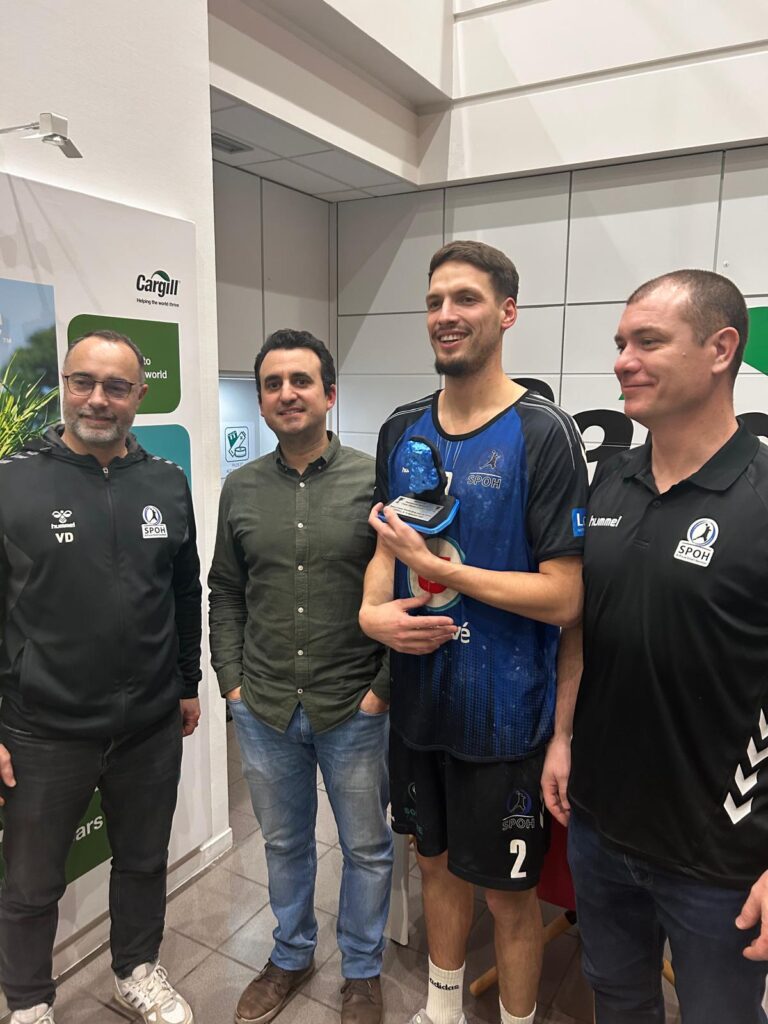 b377c13f 6fe1 4f17 88fb 6351ac942509